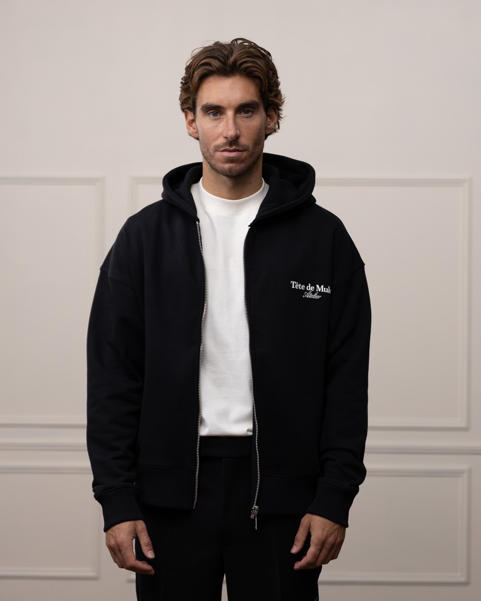 Der Atelier Zip Hoodie.