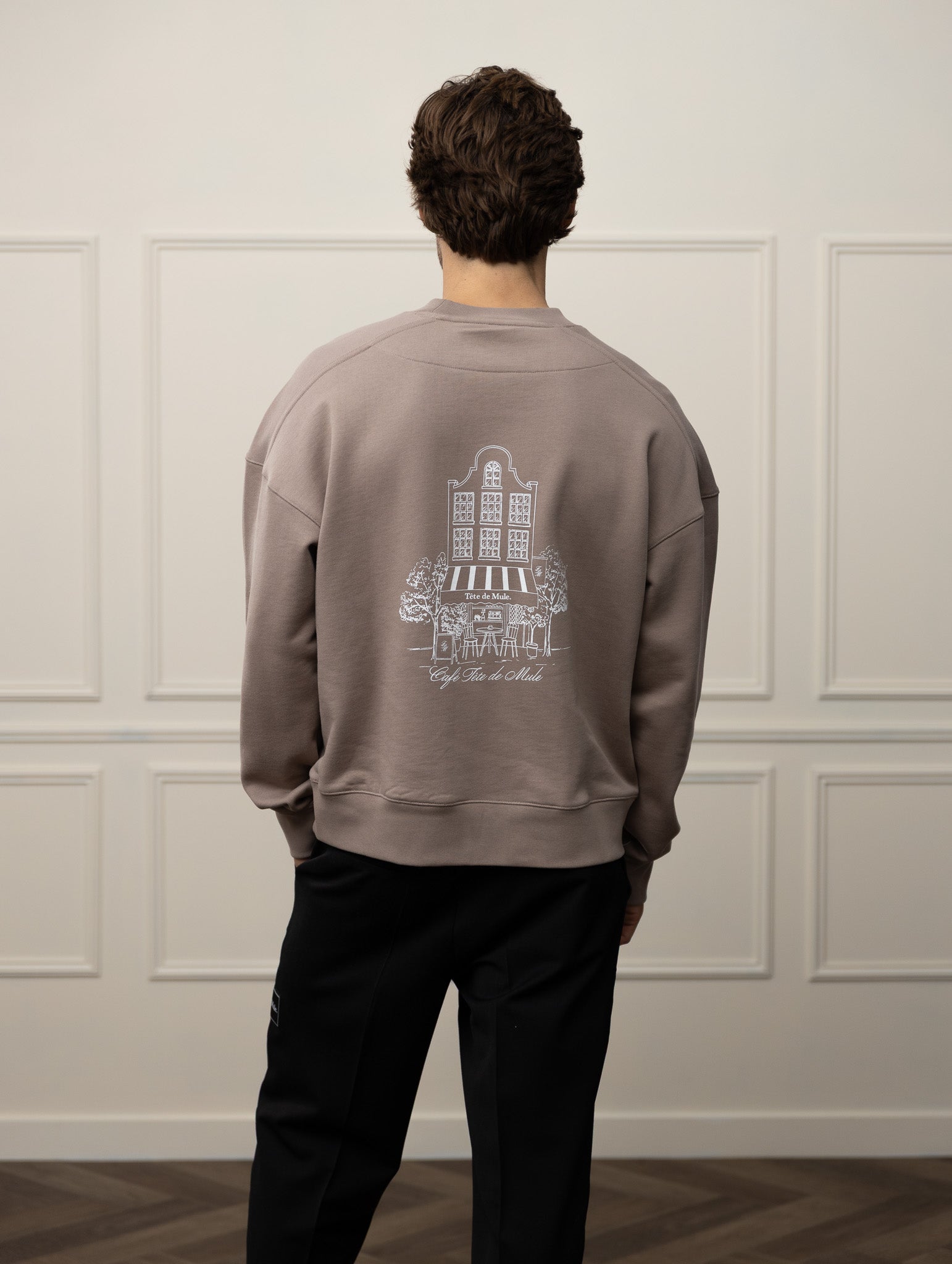 Der Café Tête Sweater