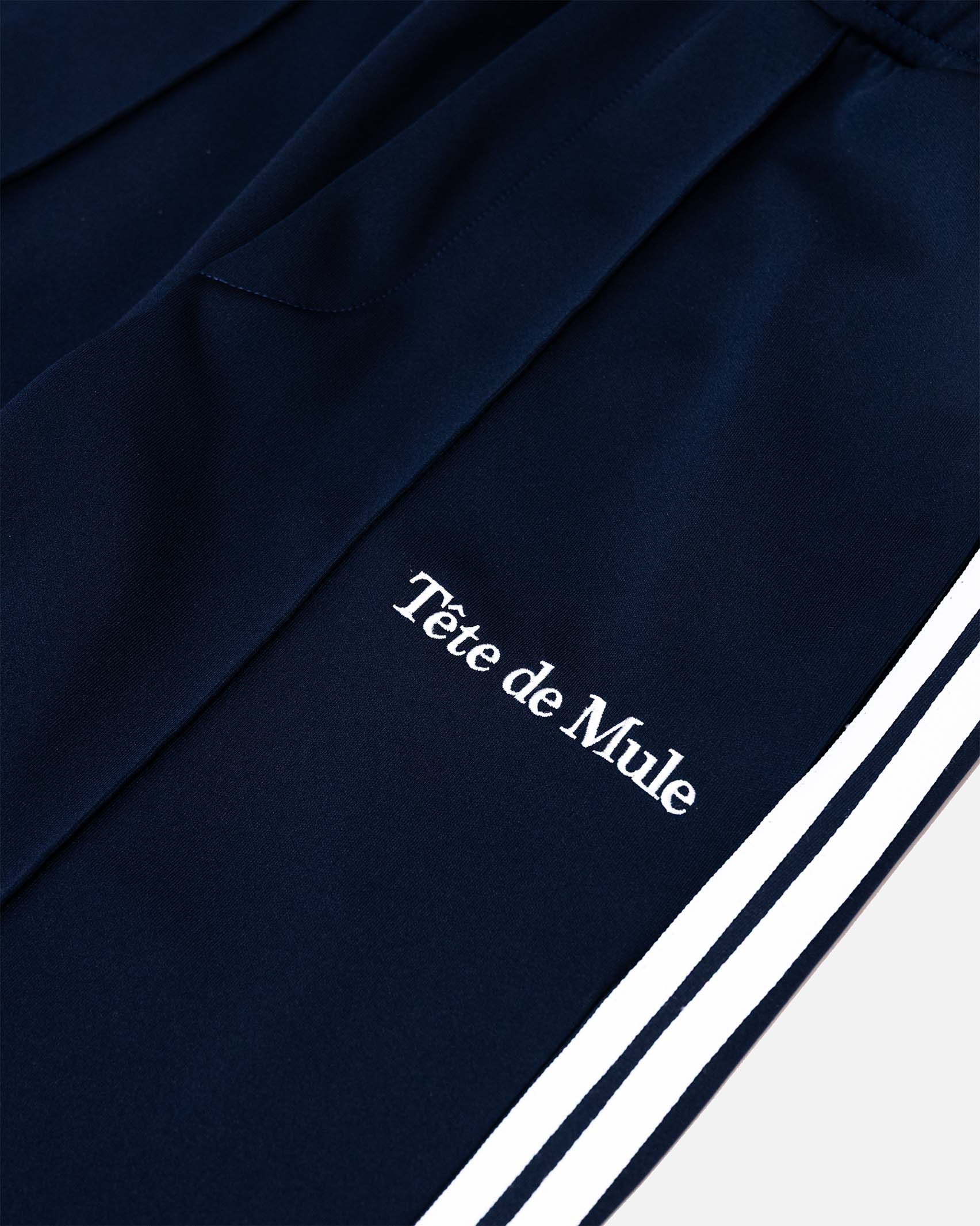 Der Classic Tracksuit